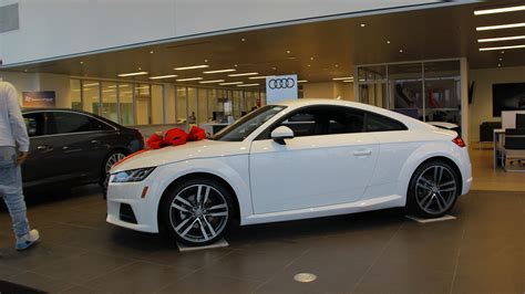 No one knows your Audi better. . Audi quad cities